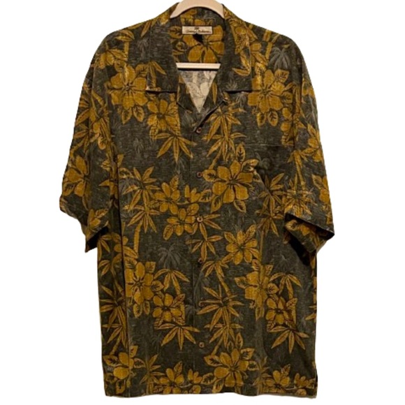 TOMMY BAHAMA Mens XL Silk Button Up Shirt Gray with Brown Tropical Print S/L - Picture 1 of 3